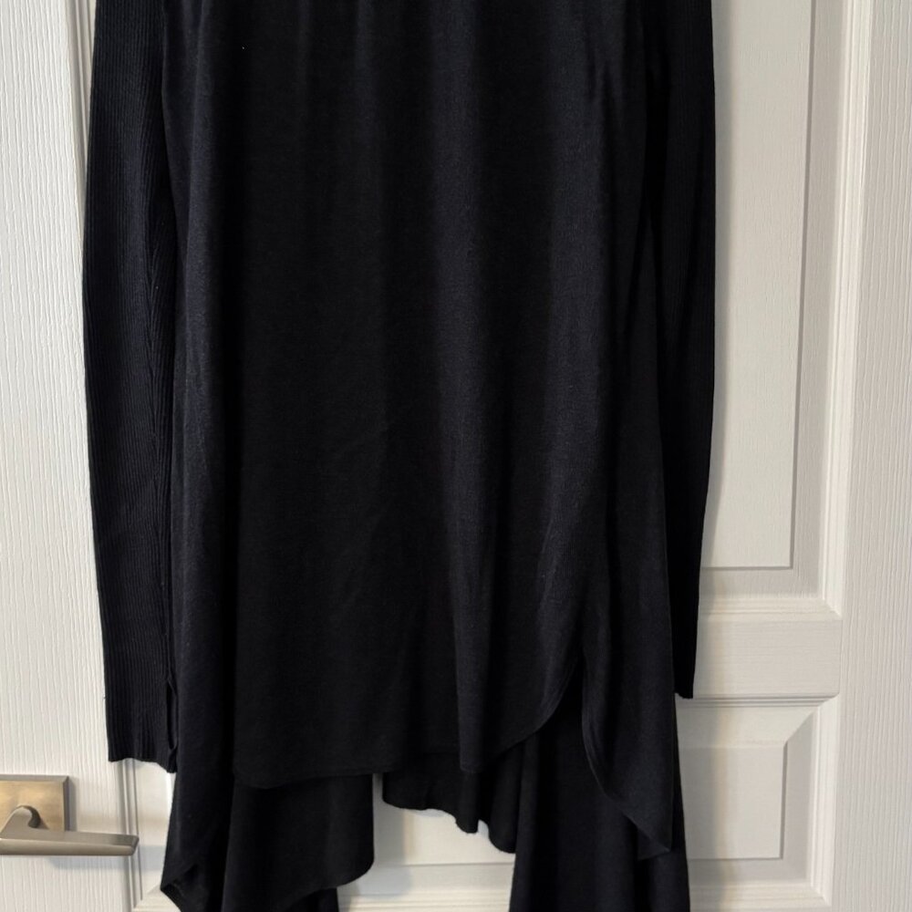Lululemon Sweater - Picture 6 of 7